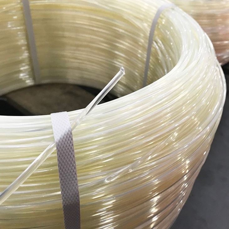 Polyester vineyard wire (2)
